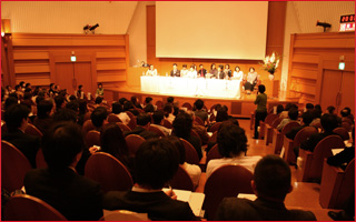 10�E28 �ً}�A�s�[���W��J��